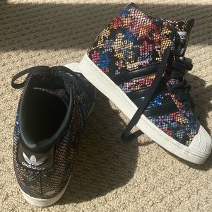 Adidas Superstar High-top Brand new with tag Womens size 7.5